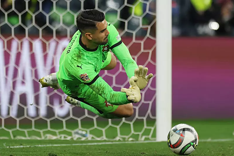 قفازات كوستا تمنح البرتغال اللقب في دوري الأمم الأوروبية بوجه منافس الأهلي (فيديو)