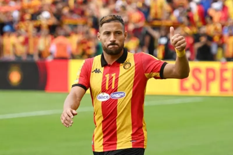 الإفراج عن يوسف بلايلي بعد الحادثة في مطار باريس