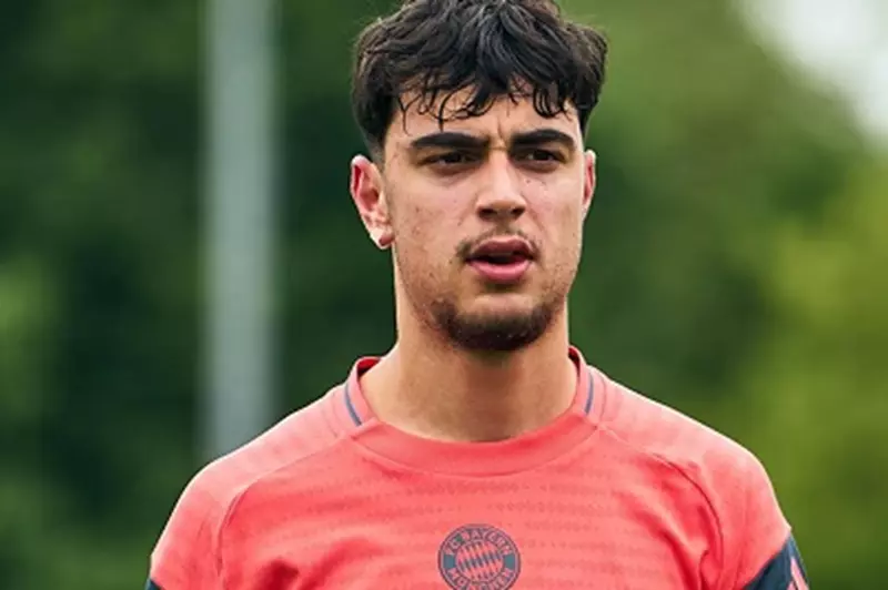 عودة بافلوفيتش إلى تدريبات بايرن ميونخ بعد الشفاء من الإصابة